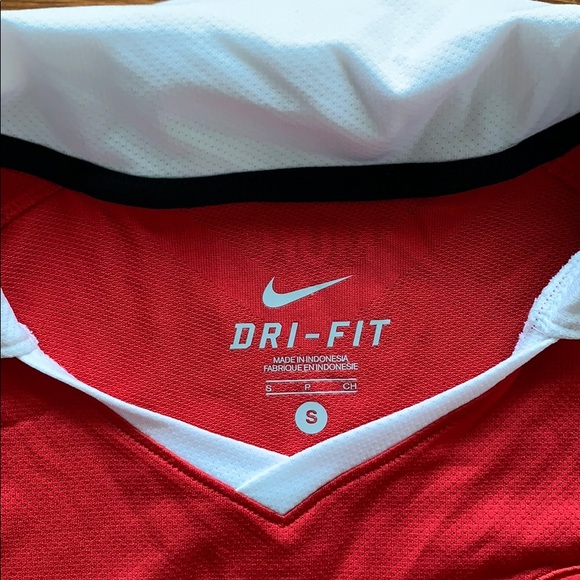 Nike Manchester United Aon Dri Fit Jersey in S - Picture 2 of 4